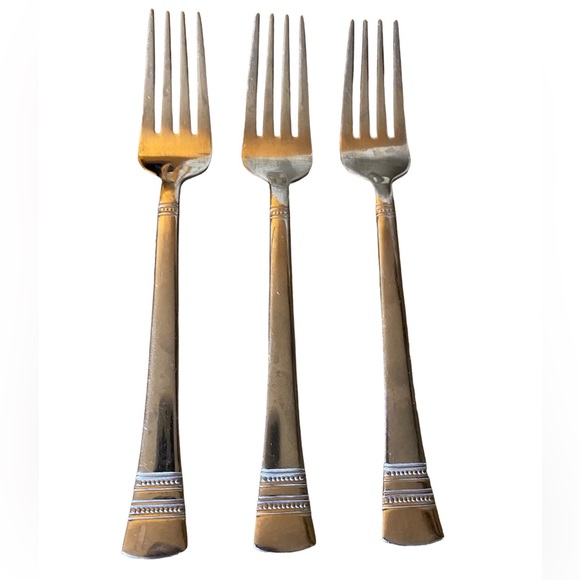 3 Pfaltzgraff Dinner Forks - Picture 1 of 5